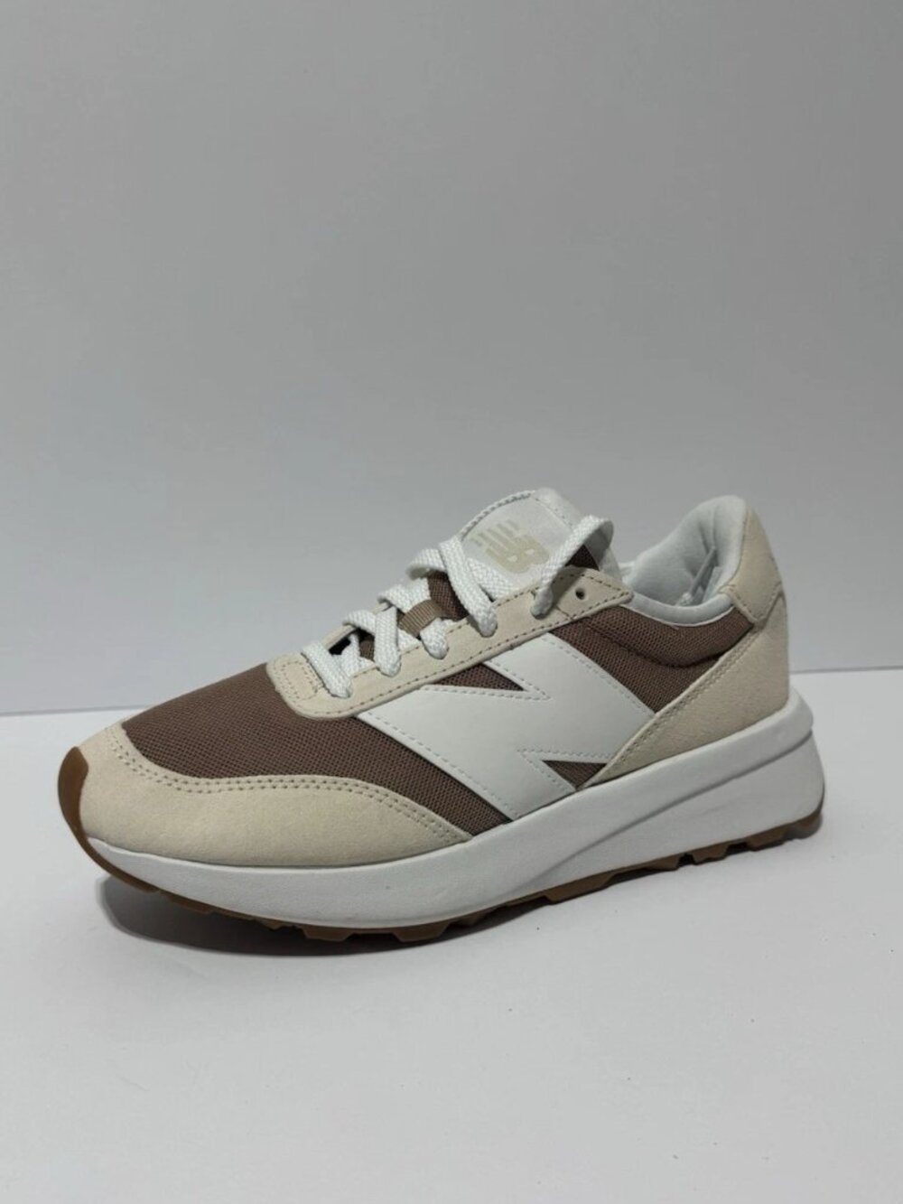 New Balance Womens 370 Sneakers Size 8.5D